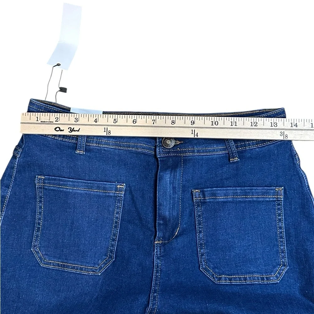 NWT Women’s Wide Leg Denim‎ Jeans – Medium Wash – Size 6